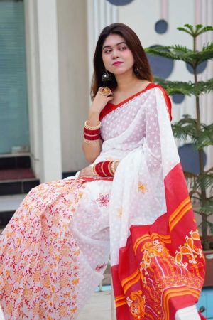 প্রিমিয়াম এম্বয়ডারী এবং সুতার কাজ করা শাড়ি সাথে রানিং ব্লাউস পিস থাকবে (Code PBS211)