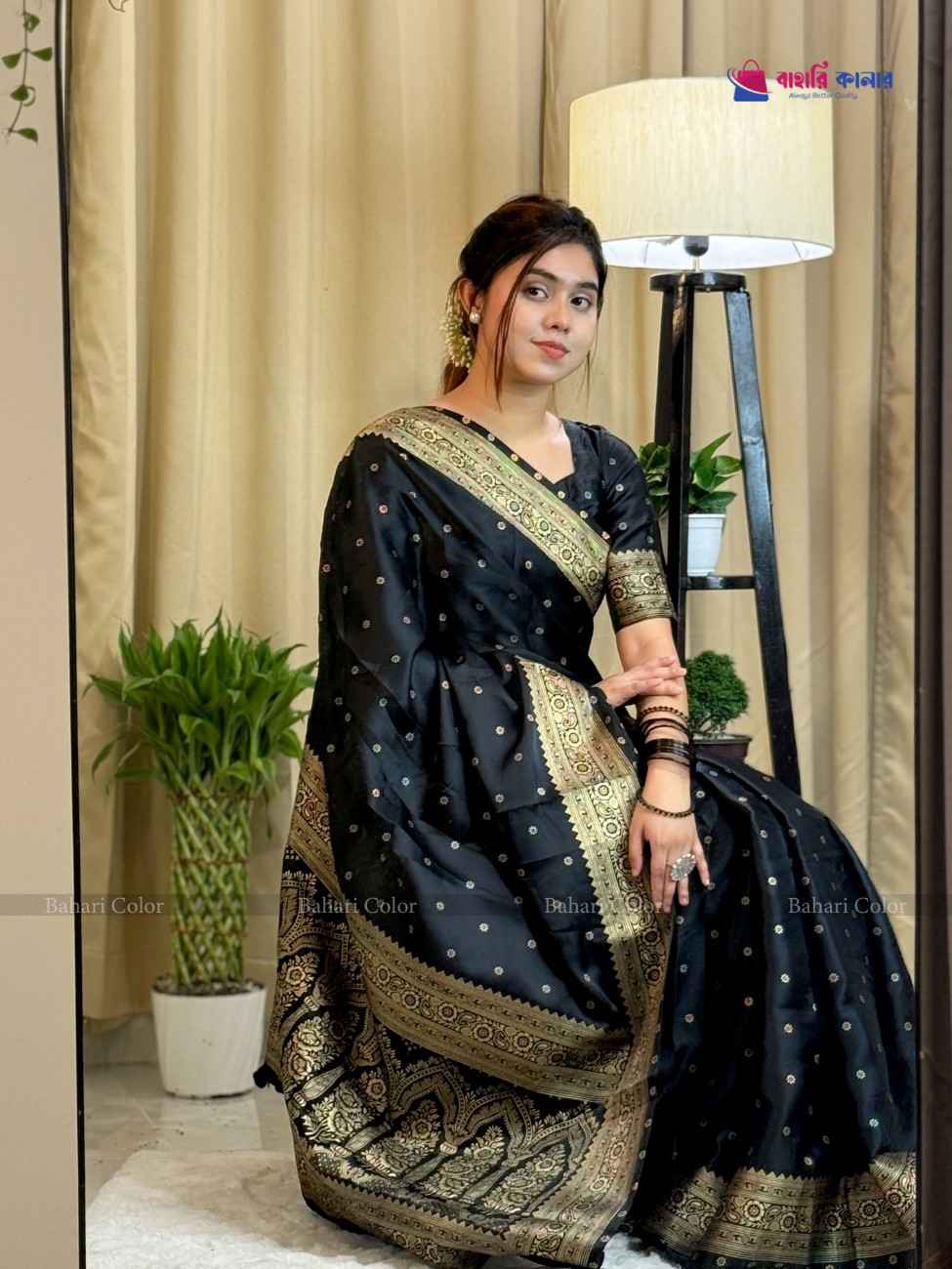 প্রিমিয়াম বাহারি সফট সিল্ক শাড়ি – জাপানি সেগমেন্ট (code-702) - Image 2