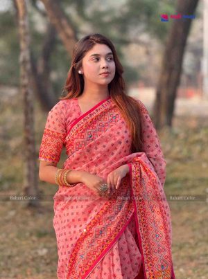 প্রিমিয়াম বুটিক শাড়ি, এম্বয়ডারী এবং সুতার কাজ করা সাথে রানিং ব্লাউস পিস থাকবে (Code PBS243)