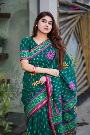 প্রিমিয়াম বুটিক শাড়ি, এম্বয়ডারী এবং সুতার কাজ করা সাথে রানিং ব্লাউস পিস থাকবে (Code PBS241)