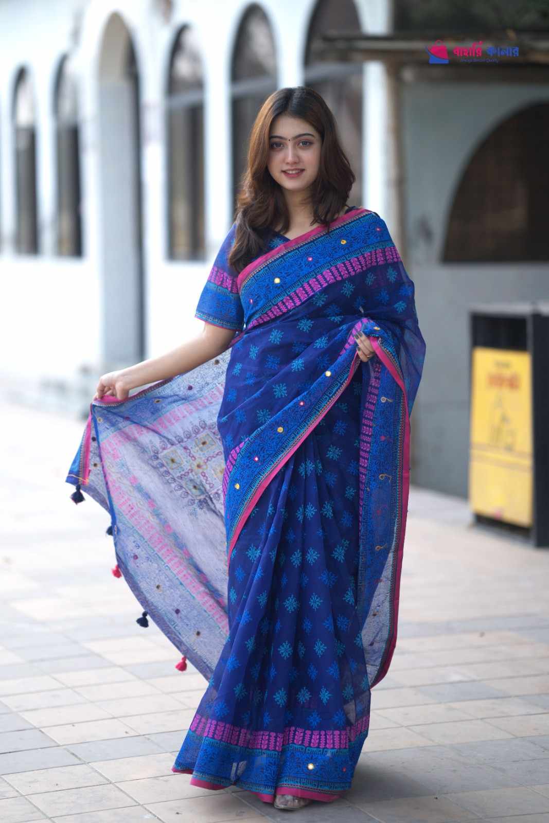 প্রিমিয়াম বুটিক শাড়ি, এম্বয়ডারী এবং সুতার কাজ করা সাথে রানিং ব্লাউস পিস থাকবে (Code PBS237) - Image 2