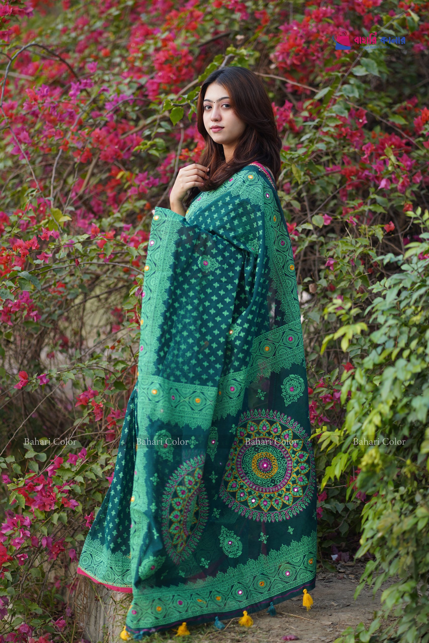 প্রিমিয়াম বুটিক শাড়ি, এম্বয়ডারী এবং সুতার কাজ করা সাথে রানিং ব্লাউস পিস থাকবে (Code PBS229) - Image 4