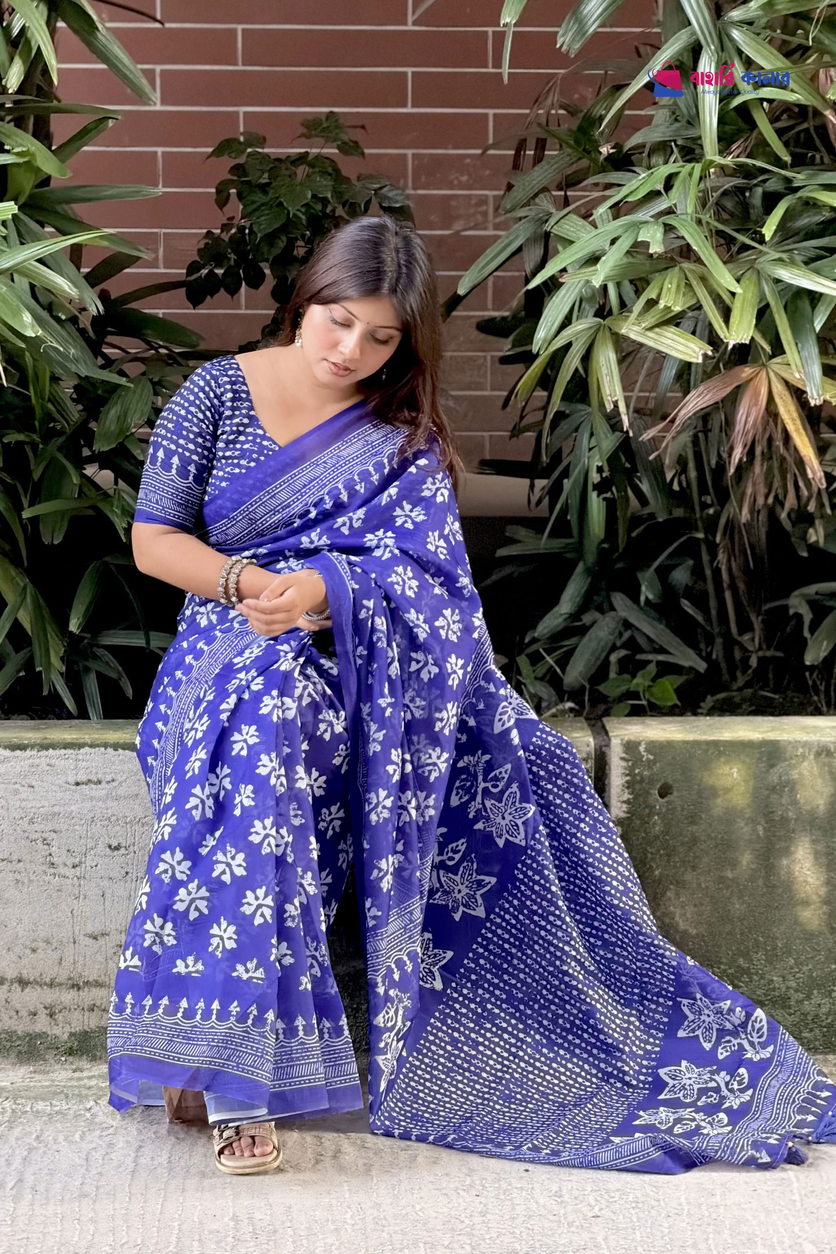 বাহারি কালারের স্টাইলিশ ও এলিগ্যান্ট ডিজিটাল প্রিন্টেড মিক্সড কটন শাড়ি (কোড: 446) - Image 3